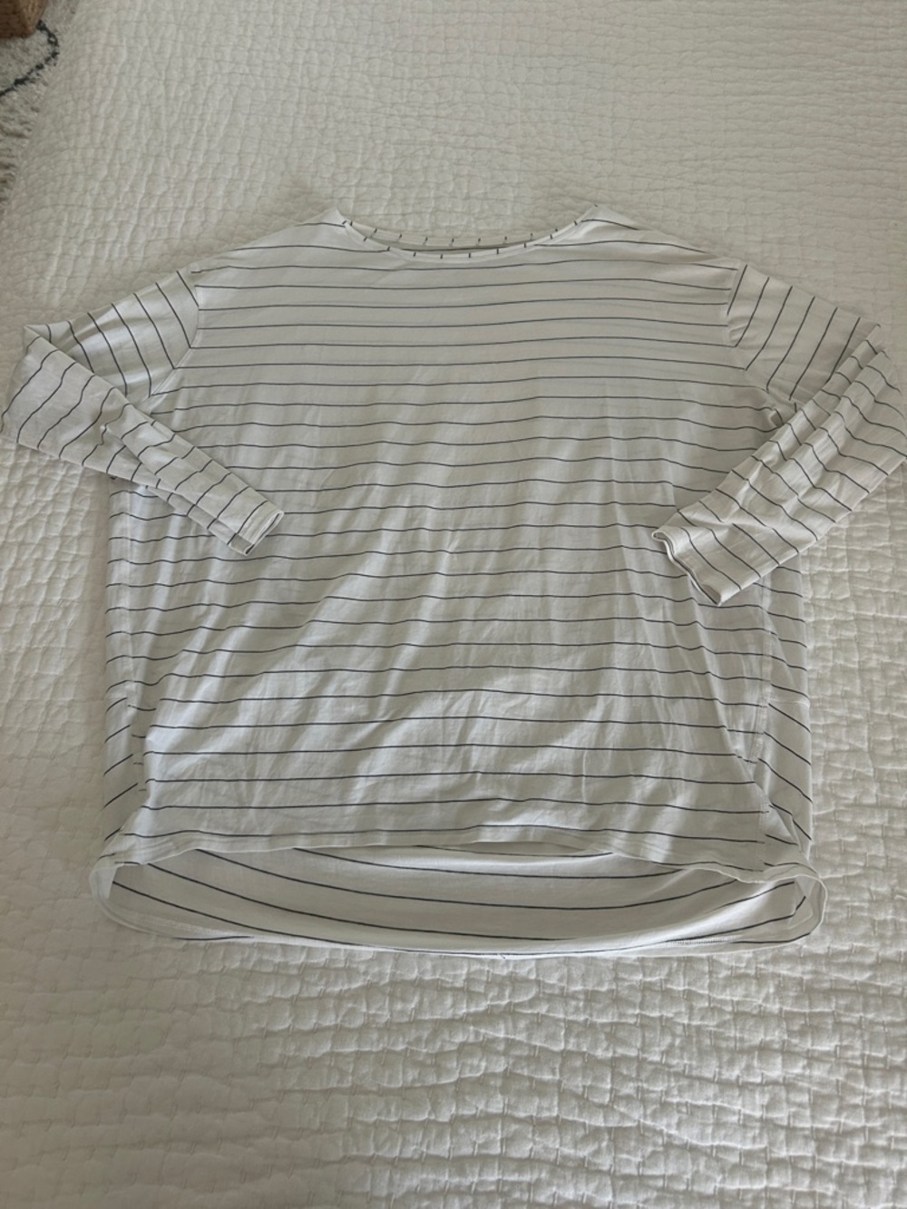 Lululemon oversized Striped White & Black Long Sleeve Tee - rounded back